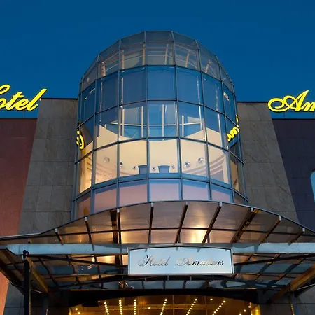 فندق Amadeus 4*